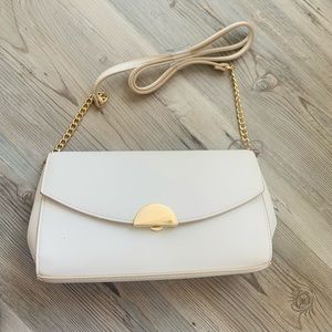 White clutch or crossbody